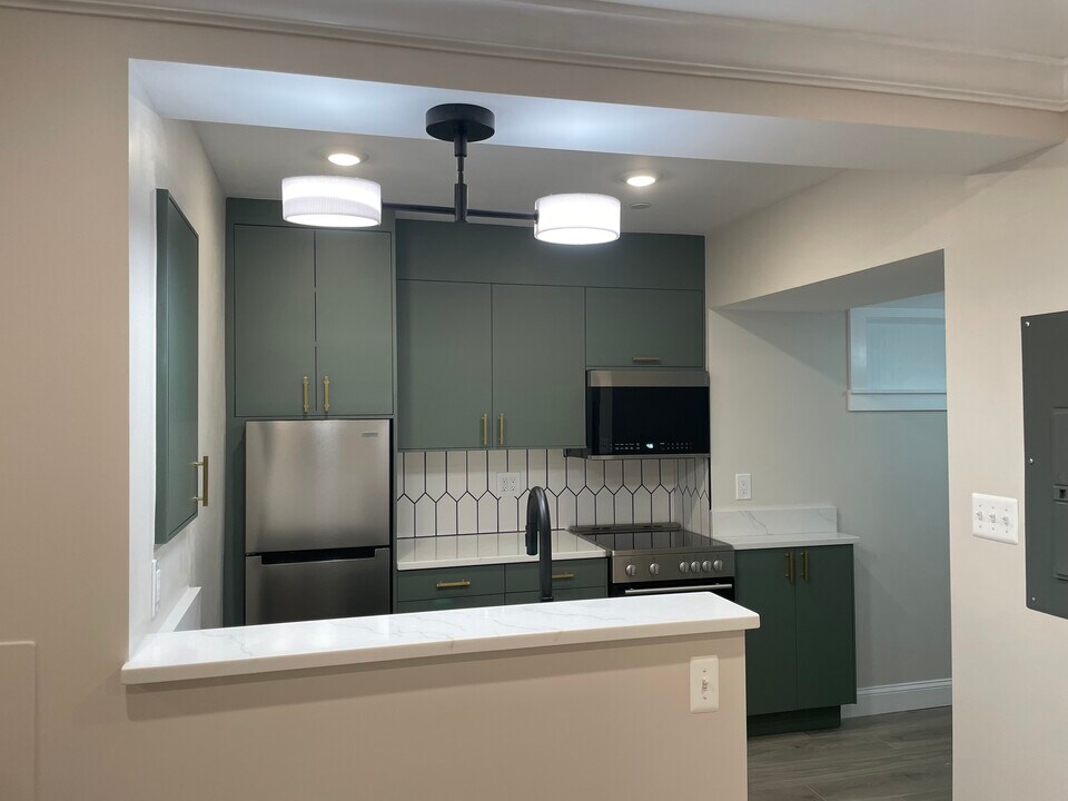 1110 4th St NE, Unit B in Washington, DC - Foto de edificio