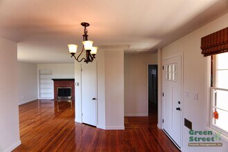 2974 Maple Ct in San Diego, CA - Building Photo - Building Photo