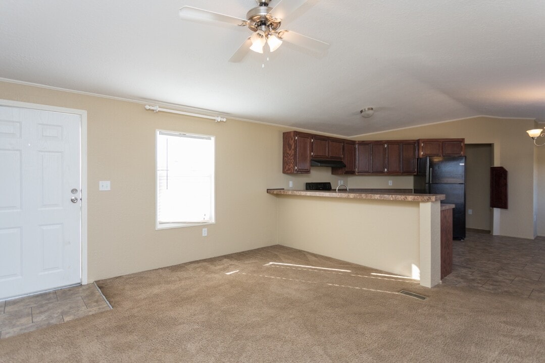 15716 Country Way in Lindale, TX - Building Photo