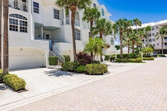 117 Ocean Key Way, Unit 105 in Jupiter, FL - Building Photo - Building Photo