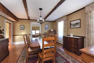 257 Park Ave in Huntington, NY - Building Photo - Building Photo