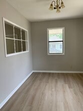 1320 W Huntington Ave in Jonesboro, AR - Building Photo - Building Photo