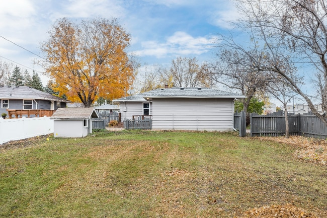 property at 301 W 2nd St