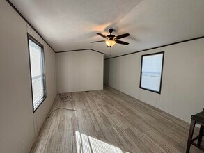 44 Pineland Park Rd in Milton, NH - Building Photo - Building Photo