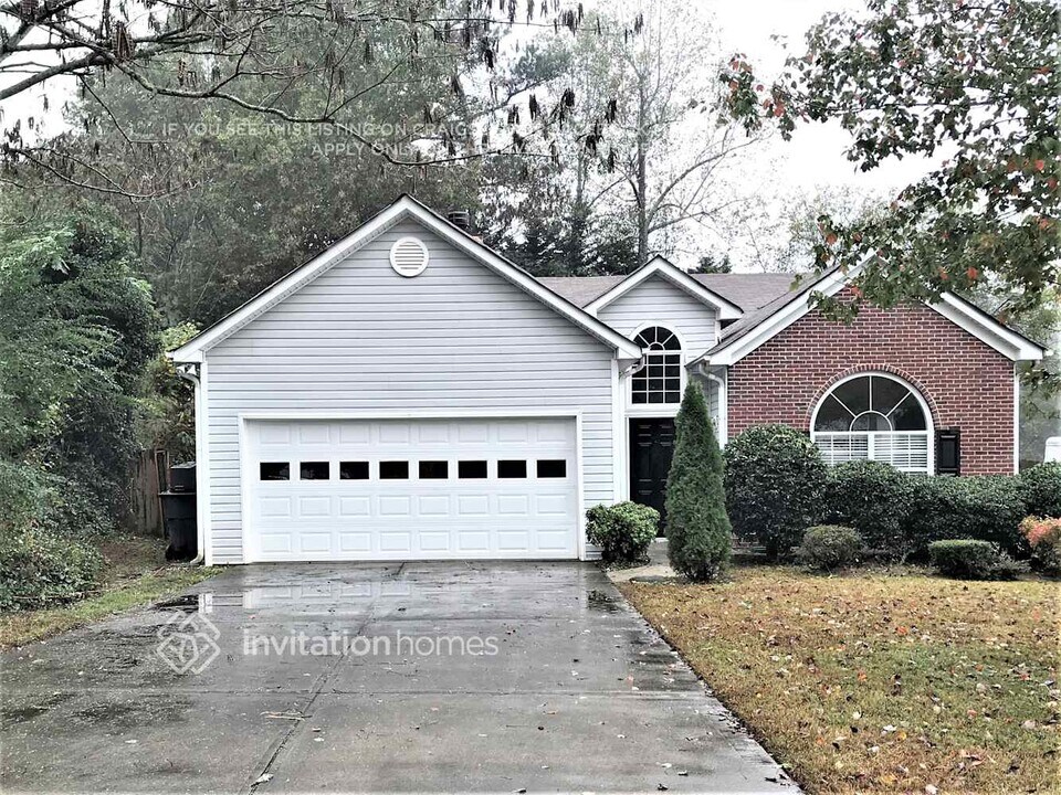 5126 Thorin Oak Cir in Sugar Hill, GA - Building Photo
