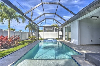 656 108th Ave N, Unit SI ID1504181P in Naples, FL - Building Photo - Building Photo