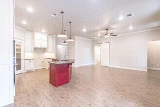 1316 Woodgrass Ct in Edmond, OK - Building Photo - Building Photo