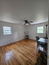 300 N Fairview Ave in Spartanburg, SC - Building Photo - Building Photo
