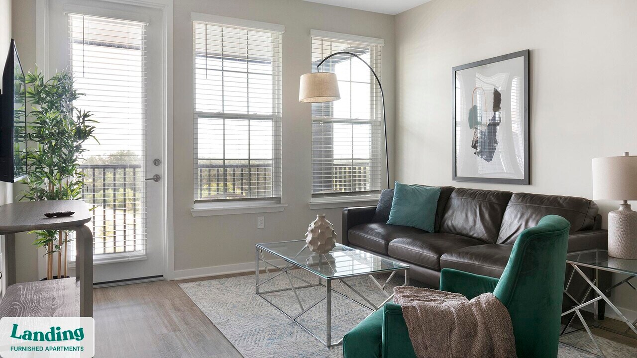 4902 Cosmos Cir in Wimauma, FL - Foto de edificio