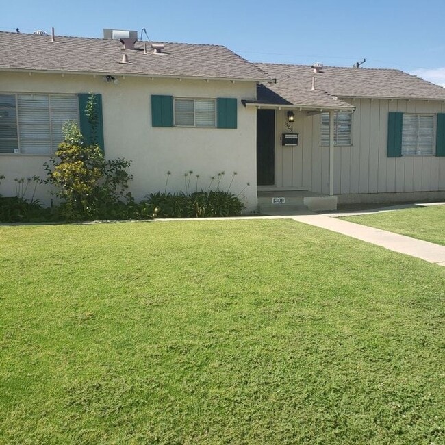 property at 1309 Telegraph Ave