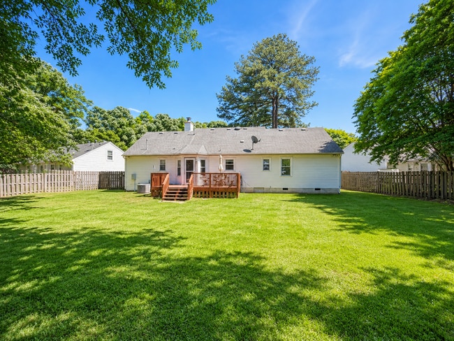 622 Wooddale Ct in Chesapeake, VA - Building Photo - Building Photo