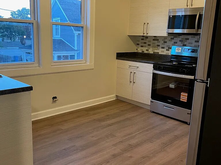 1022 N Menard Ave, Unit 2 in Chicago, IL - Building Photo