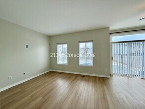 21348 Edison Ln in Plainfield, IL - Building Photo - Building Photo