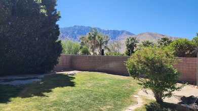703 Ventana Ridge in Palm Springs, CA - Building Photo - Building Photo