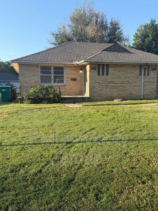 property at 3531 SW 9th St