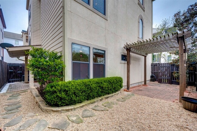 1708 Utah St in Houston, TX - Building Photo - Building Photo