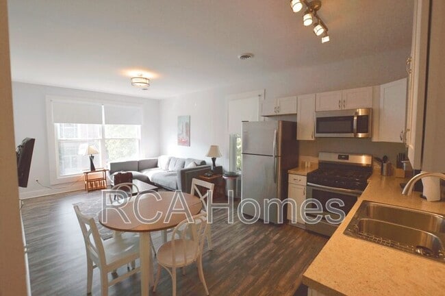 property at 1112 Pleasant St