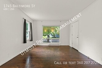 1745 Baltimore St in Longview, WA - Building Photo - Building Photo