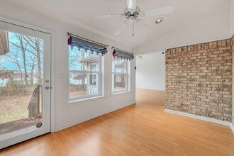 413 Mountain View Ct in Smyrna, TN - Building Photo - Building Photo