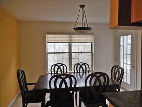 4314 Hillside Dr in Ann Arbor, MI - Building Photo - Building Photo