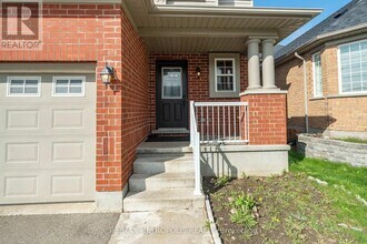 324 Colton Cir in Kitchener, ON - Building Photo - Building Photo