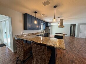 2005 N Viminal Rd in Palm Springs, CA - Building Photo - Building Photo