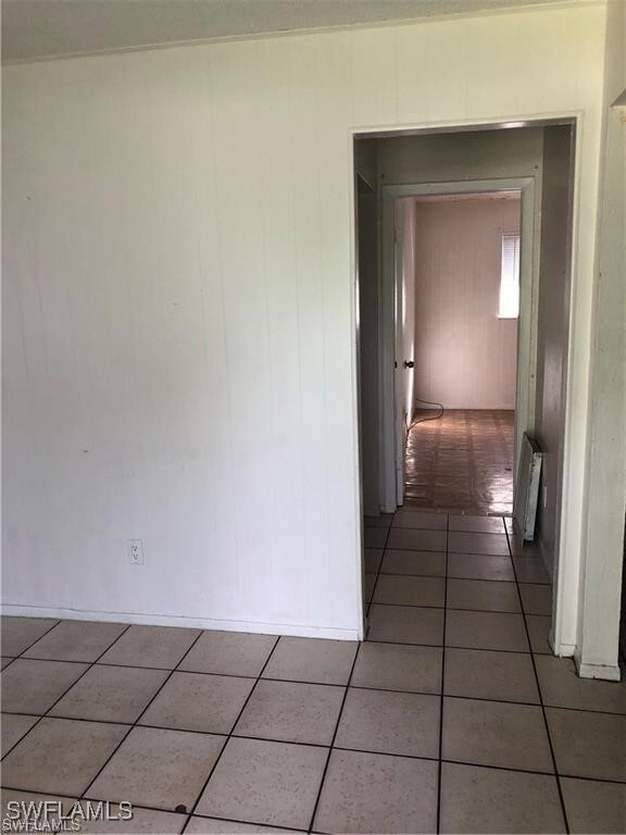 11401 Char Ann Dr in Ft. Myers, FL - Foto de edificio - Building Photo