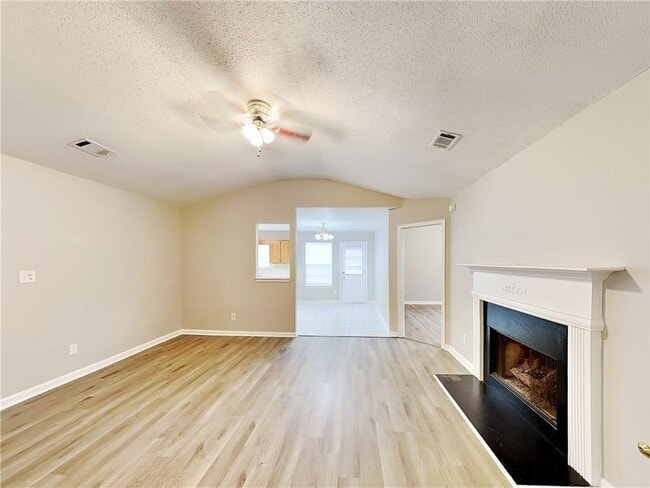 276 Village Dr in Mcdonough, GA - Building Photo - Building Photo