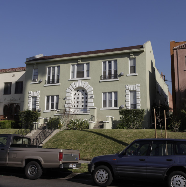 206 N New Hampshire Ave in Los Angeles, CA - Building Photo