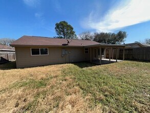 11447 Loyola Dr in Cypress, TX - Building Photo - Building Photo