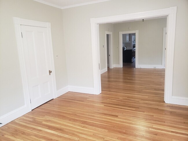 15 Hayward St-Unit -1 in Attleboro, MA - Building Photo - Building Photo