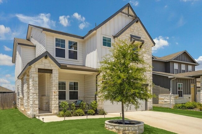 property at 2816 Smokehouse Trl