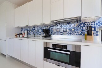 250 Collins Ave in Miami Beach, FL - Building Photo - Building Photo