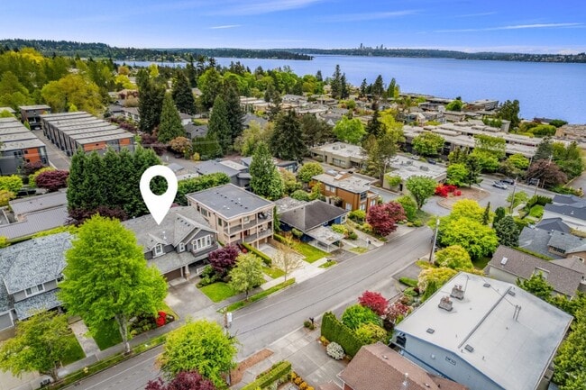 325 6th Ave S in Kirkland, WA - Building Photo - Building Photo