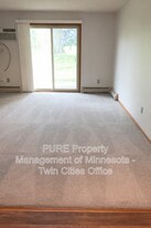 3153 Old Hwy 8 in Minneapolis, MN - Building Photo