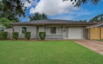 3626 Songwood St in Houston, TX - Building Photo - Building Photo