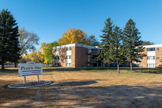 Prairie One in Fargo, ND - Foto de edificio - Building Photo