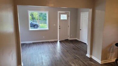 12-14 Tabor St in Baldwinsville, NY - Building Photo - Building Photo