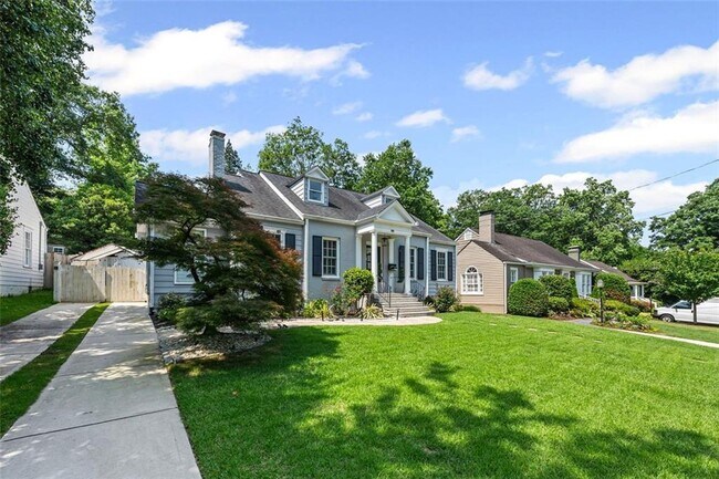 346 Redland Rd NW in Atlanta, GA - Building Photo - Building Photo