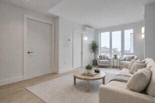 91 Bruckner Blvd in Bronx, NY - Building Photo