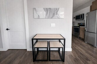 4618 Douglas St, Unit ID1463131P in Omaha, NE - Foto de edificio - Building Photo