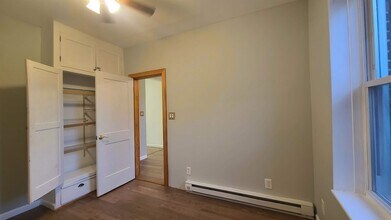 15 Hopkins Ave in Jersey City, NJ - Building Photo - Building Photo