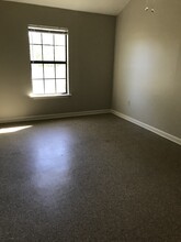 9132 GSRI Ave, Unit C in Baton Rouge, LA - Foto de edificio - Building Photo
