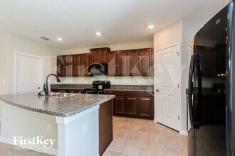 11311 Sage Canyon Dr. in Riverview, FL - Building Photo - Building Photo