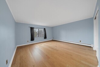 27 Alpine St in Malden, MA - Building Photo - Building Photo