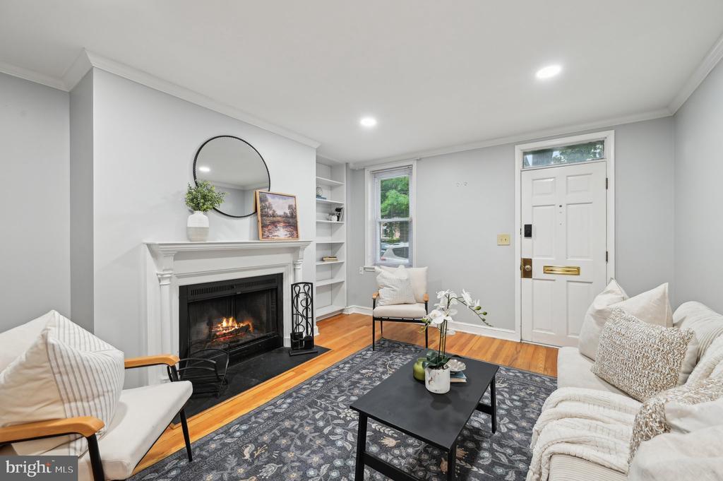 1037 William St in Baltimore, MD - Building Photo