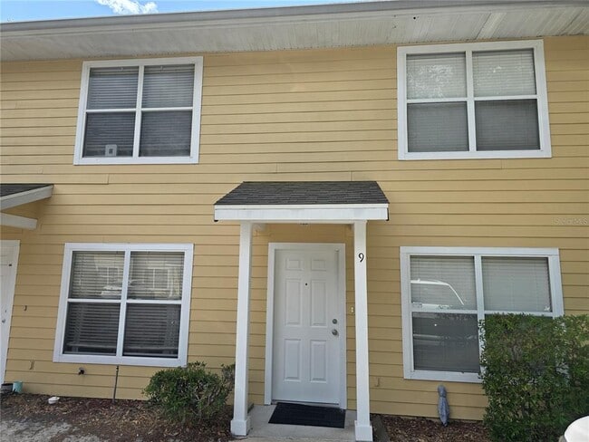 property at 2636 SW 35th Pl