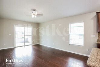 6156 Sandler Chase Trail in Jacksonville, FL - Foto de edificio - Building Photo