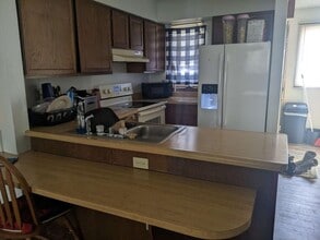 751 Westwinds Dr in Iowa City, IA - Building Photo - Building Photo