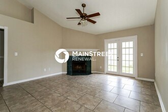 1864 Sheraton Lakes Cir in Middleburg, FL - Building Photo - Building Photo
